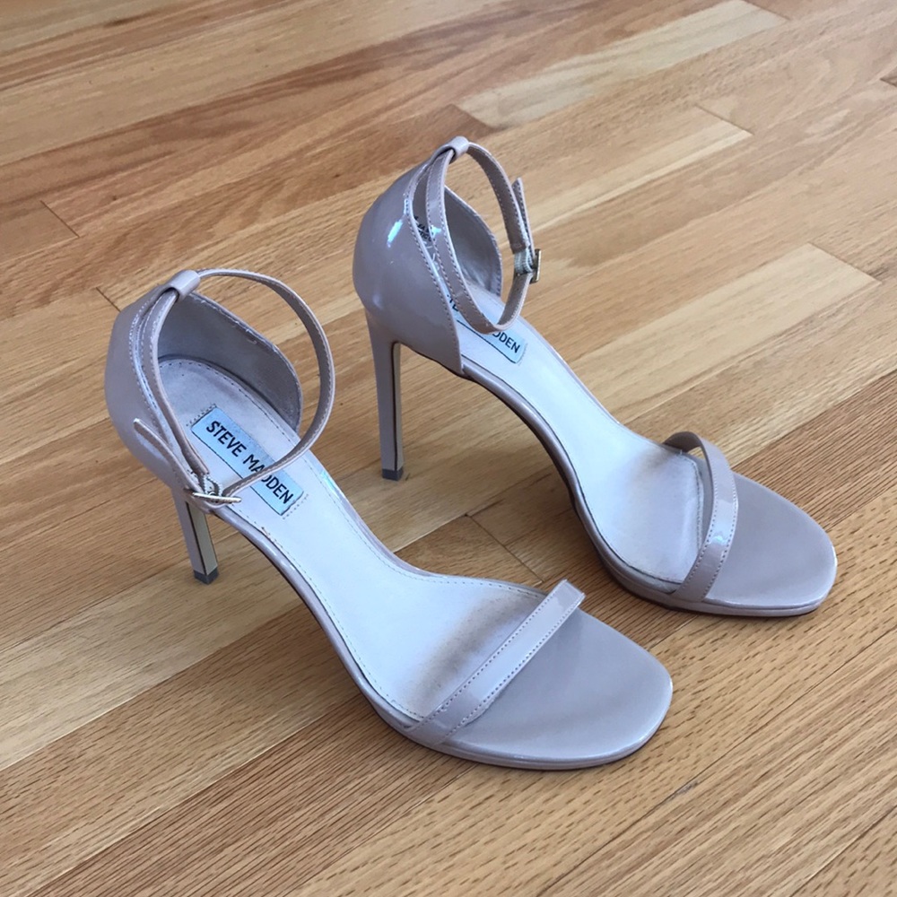 Steve Madden Patent Nude Sandals